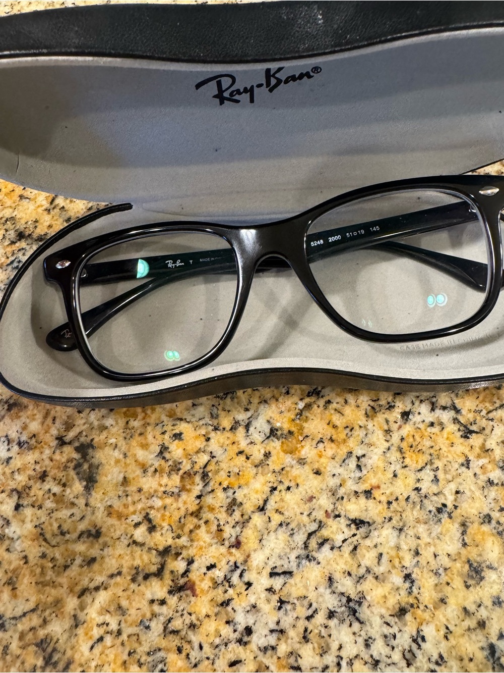 Ray-Ban Black Full-Rim Rectangular Glasses with Case